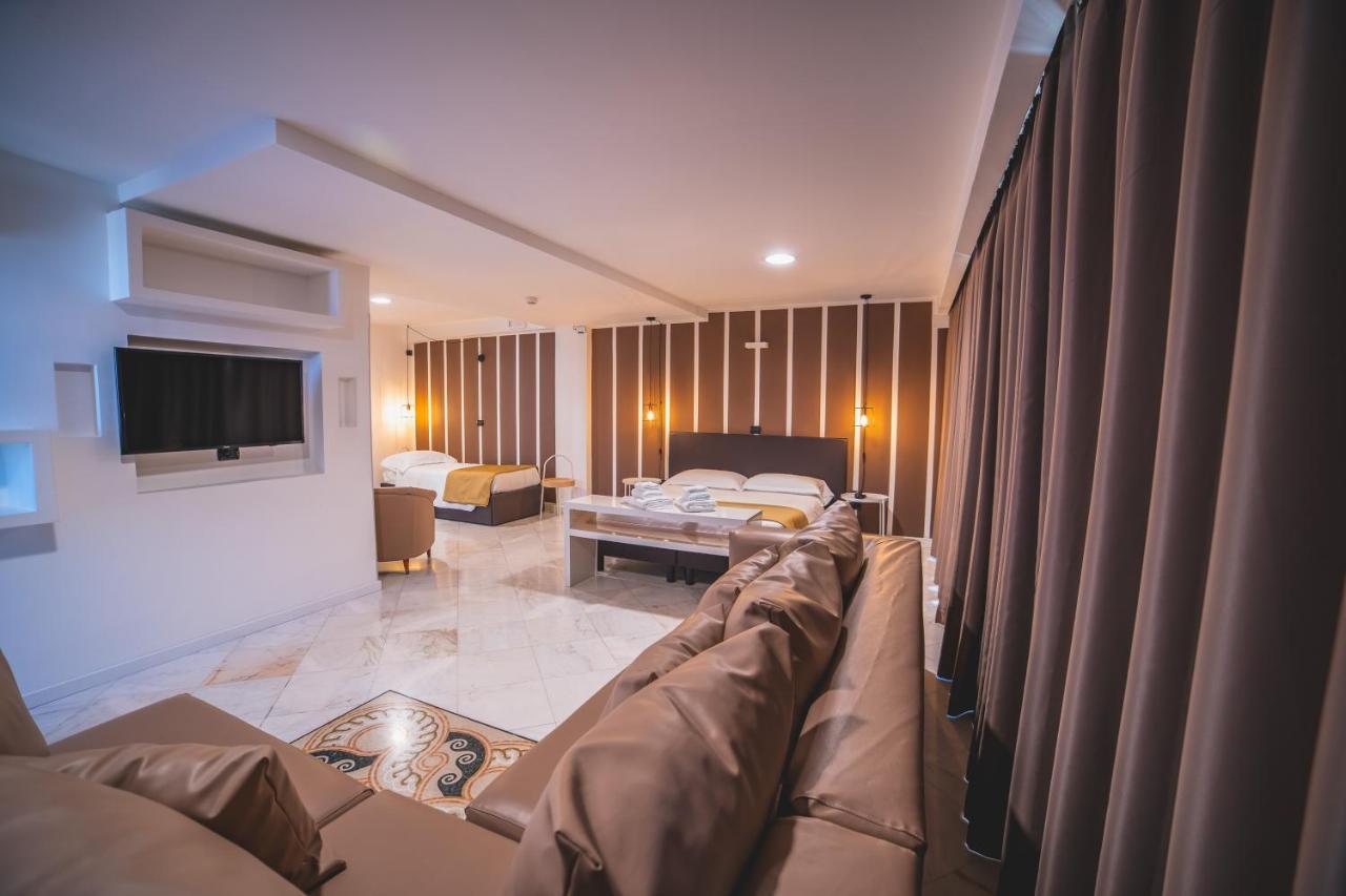 Hotel Continental Reggio di Calabria Exteriör bild