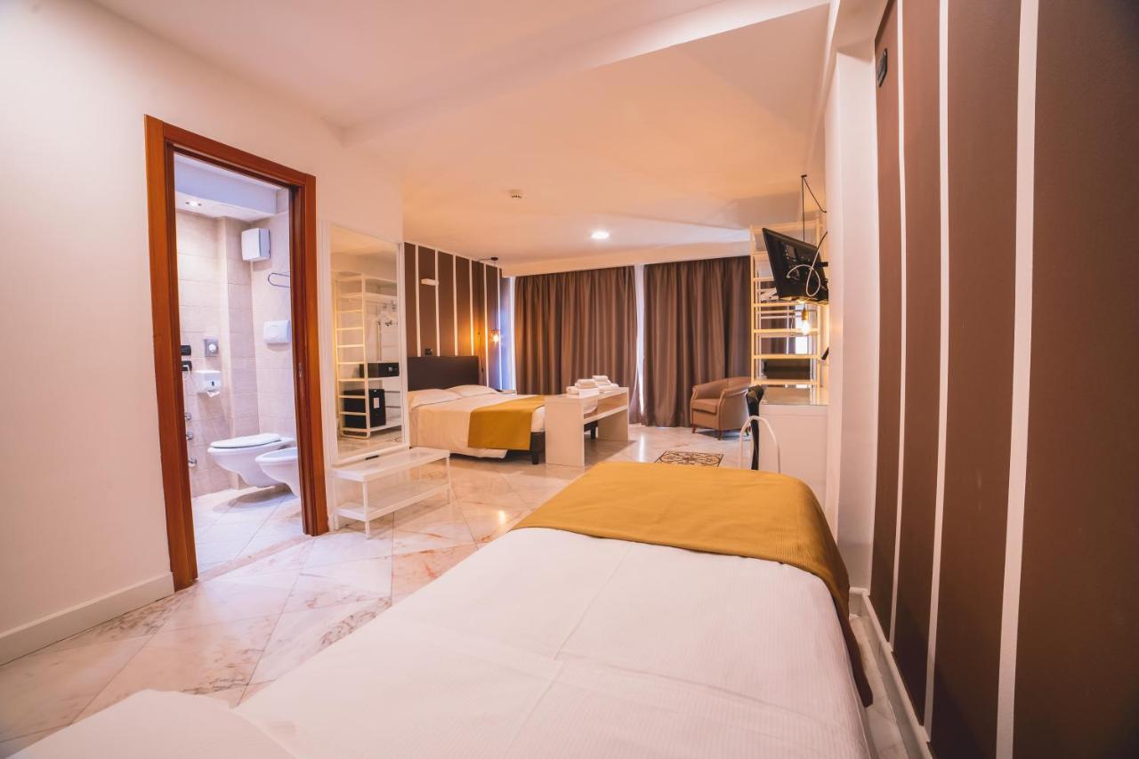 Hotel Continental Reggio di Calabria Exteriör bild