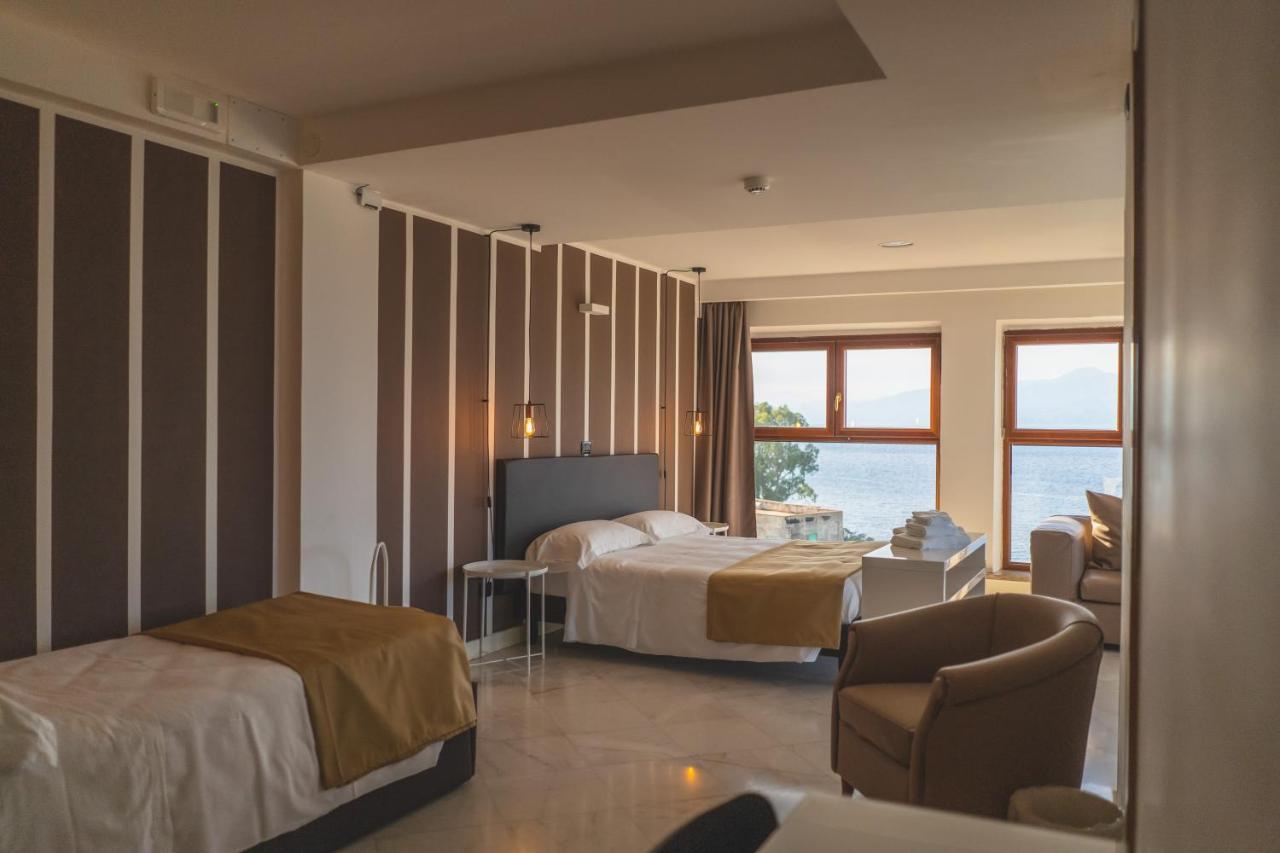 Hotel Continental Reggio di Calabria Exteriör bild