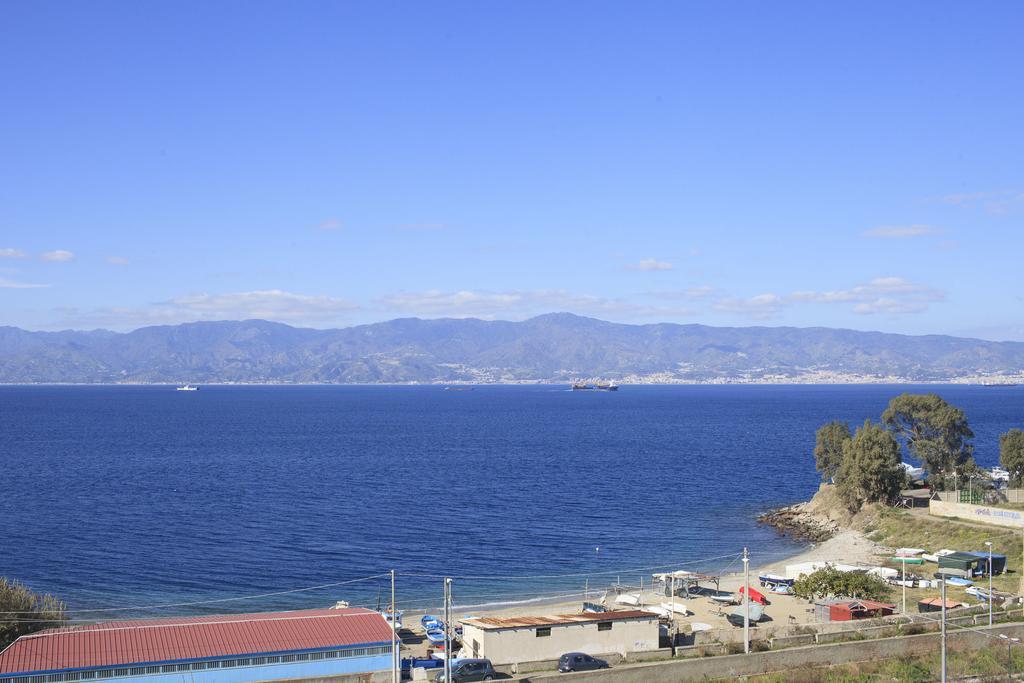Hotel Continental Reggio di Calabria Exteriör bild